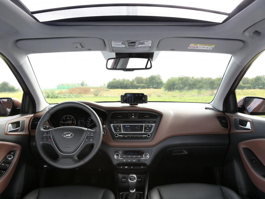  Hyundai i20 2014 года  (фото 14 из 18)